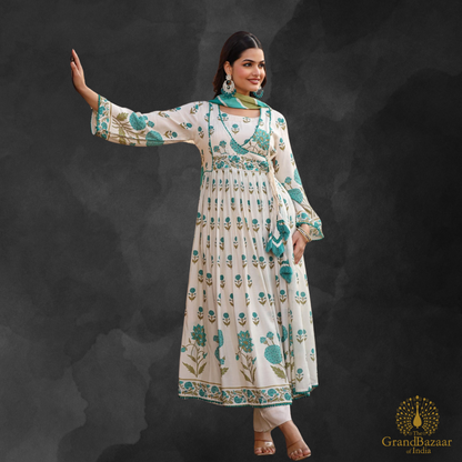Off white kurti full set with green floral prints
