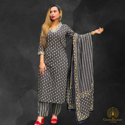 Black kurti full set with beige block prints