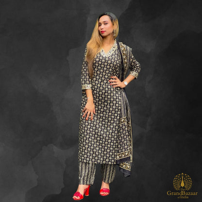 Black kurti full set with beige block prints