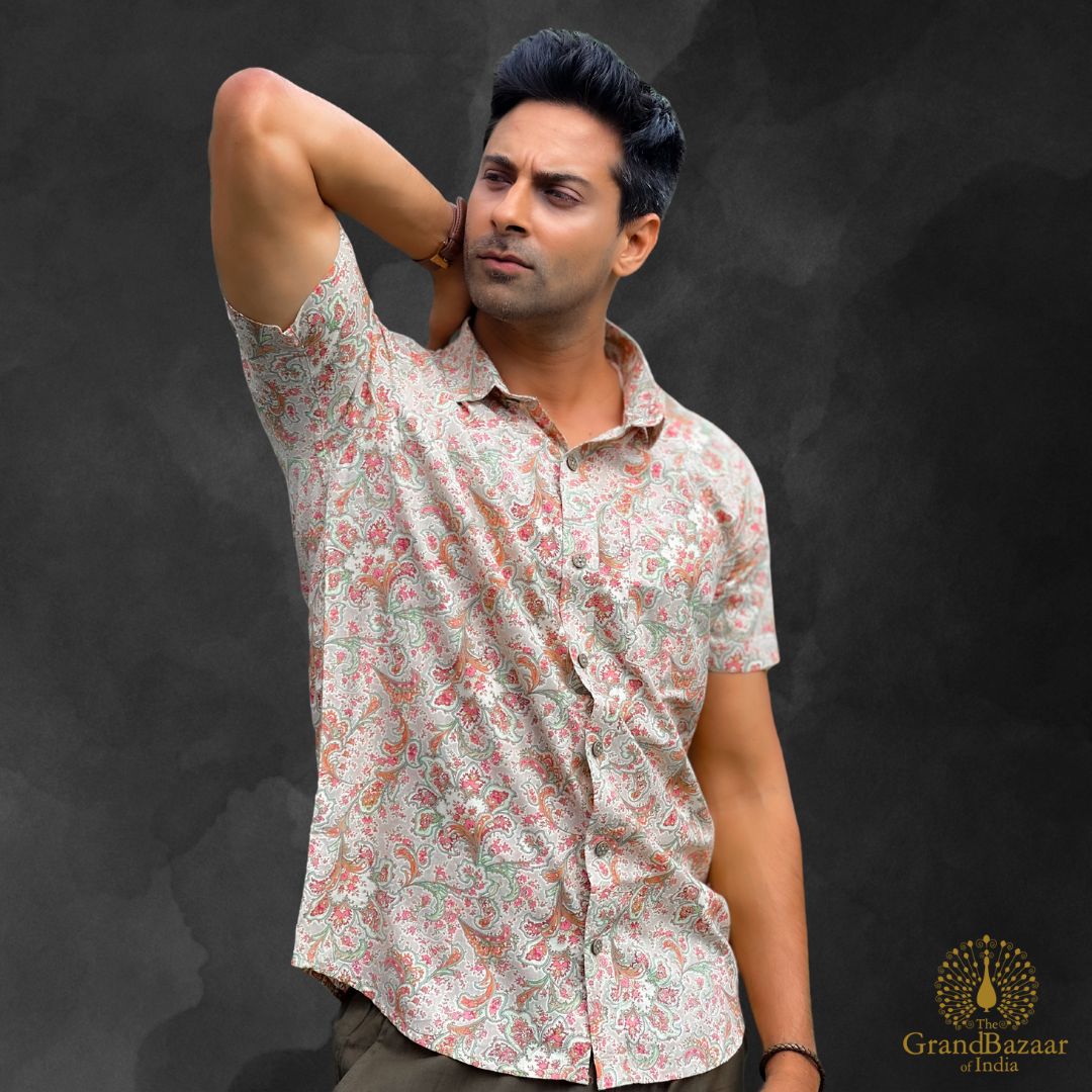 Man's shirt short sleeve 09