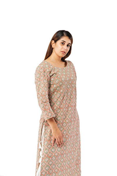 Kurti with White Pants